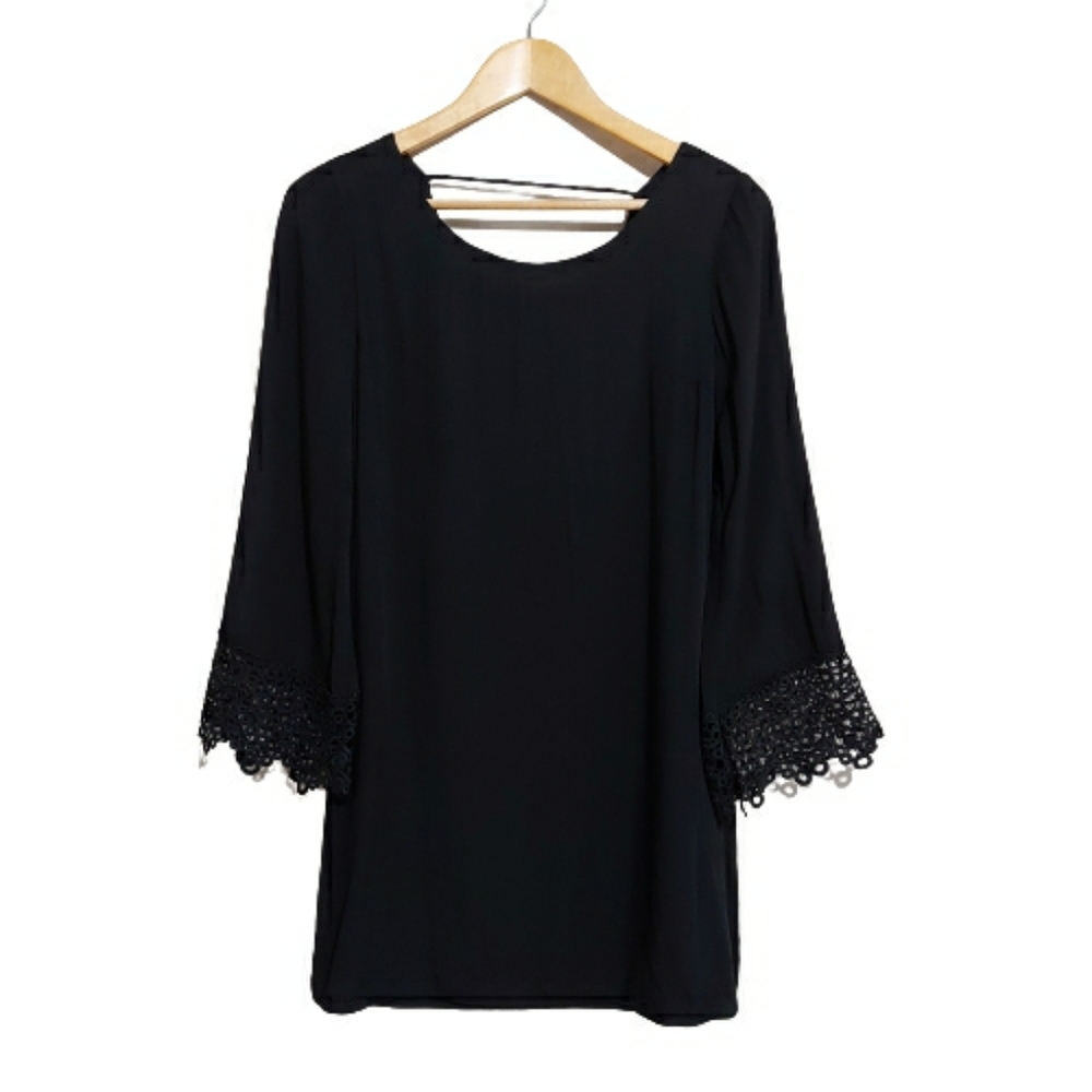 Doe & Rae Black Embrodered Bell Sleeve Dress Size Xs